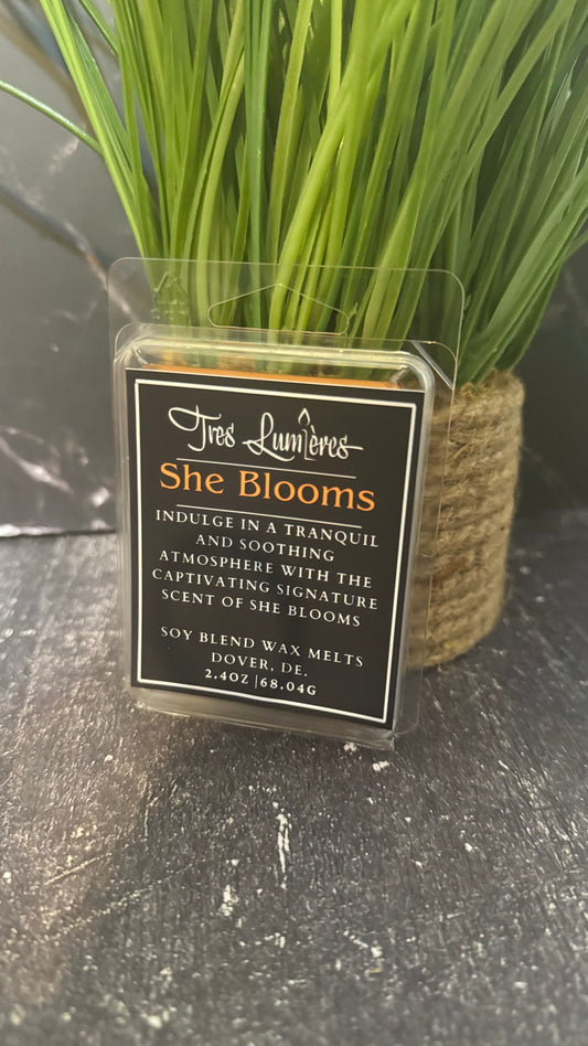 She Blooms Wax Melts